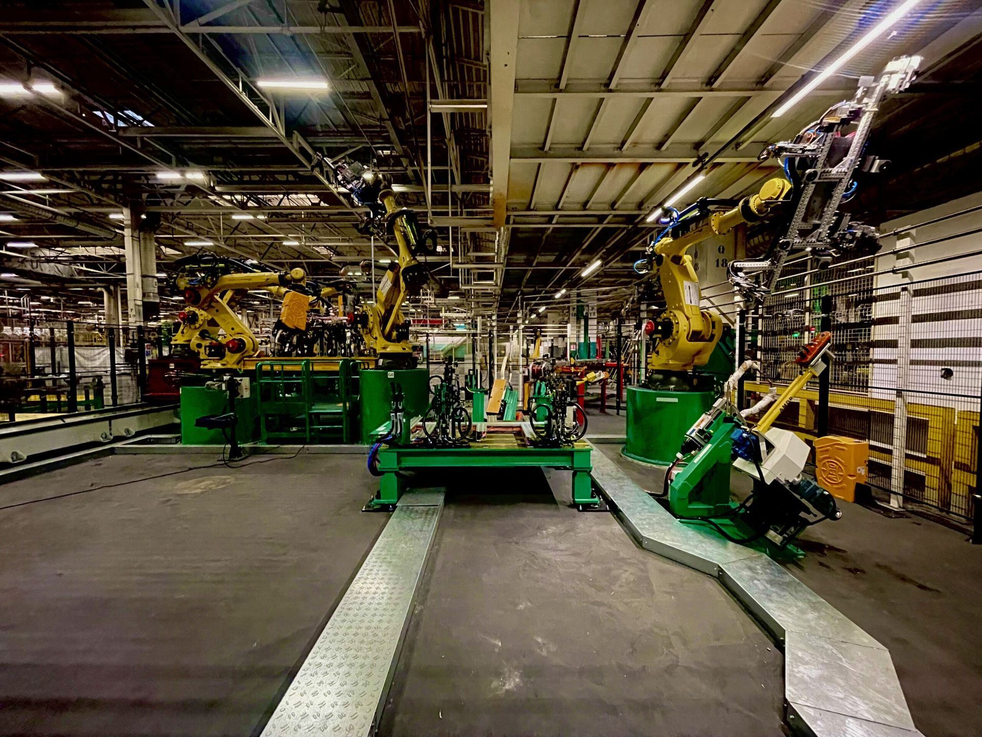 Intégration de 50 robots ABB pour la Renault 5 électrique