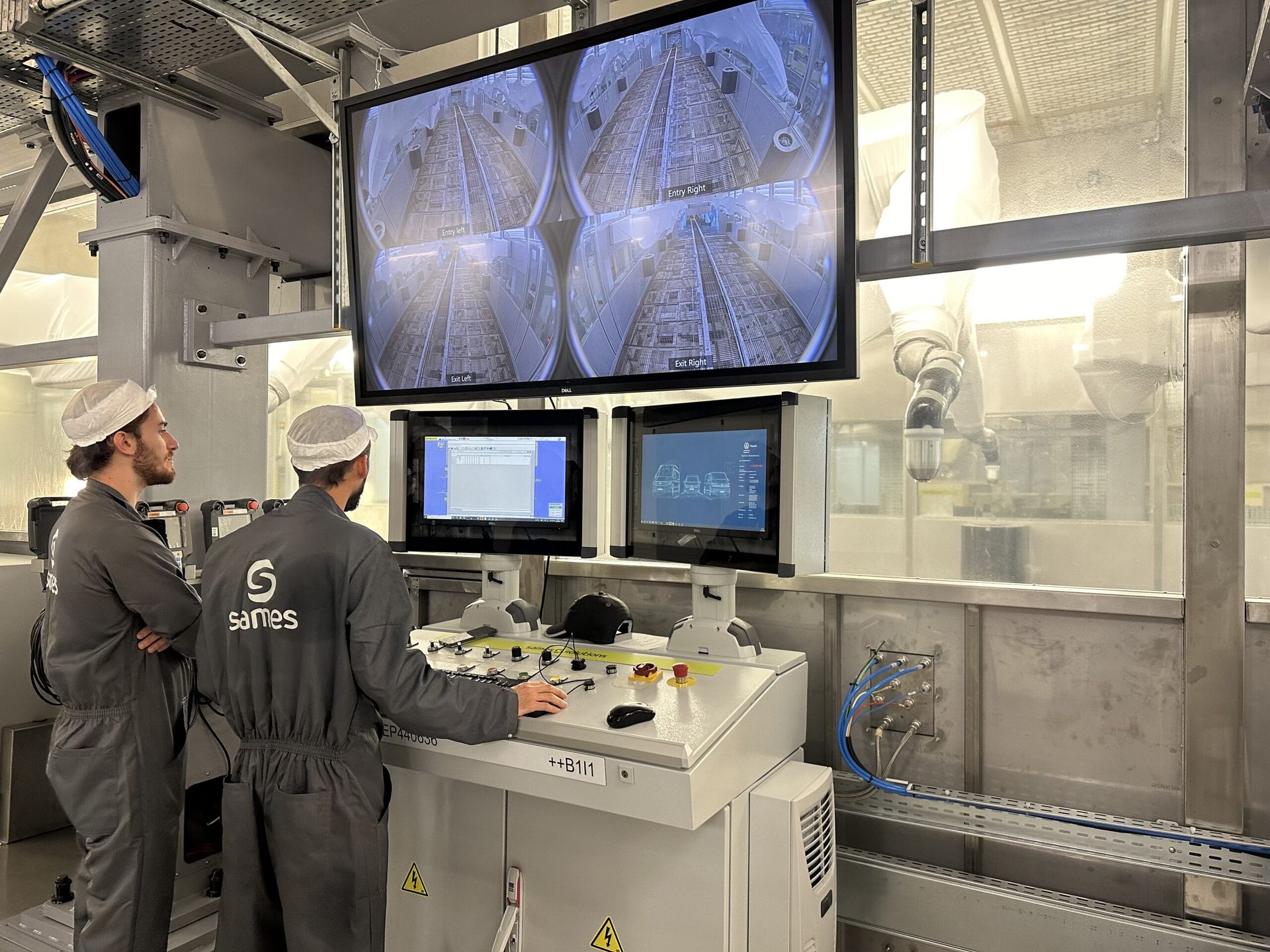 Station Clear Coat SAMES chez Volkswagen Poznan