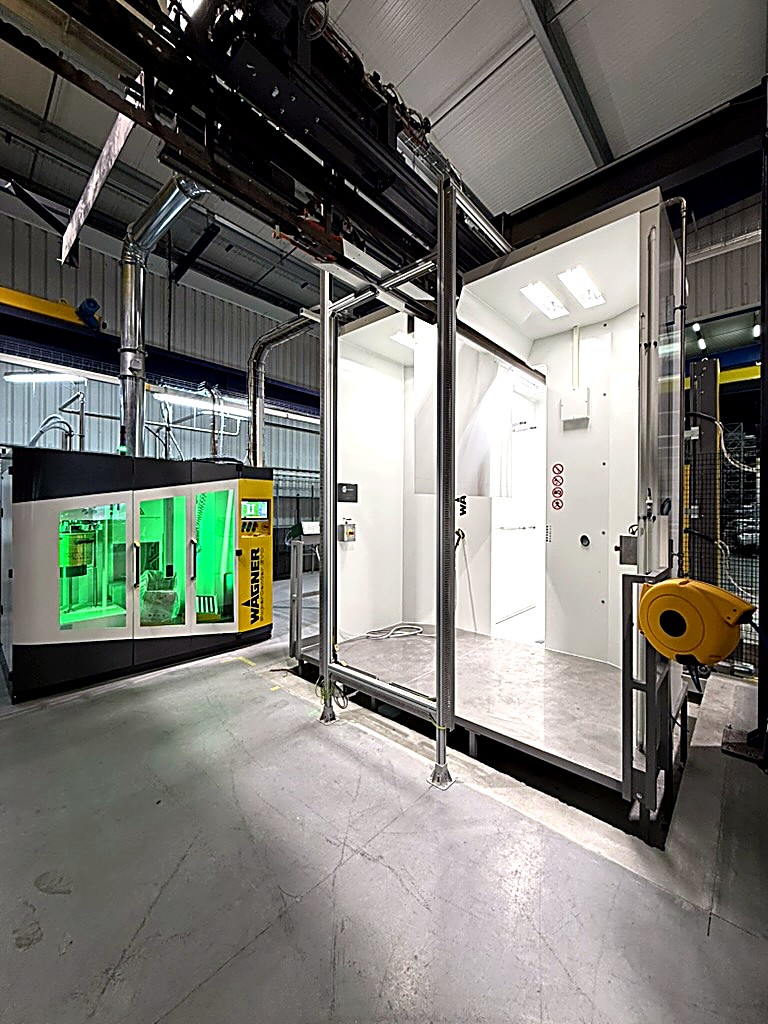 New powder coating booth and WAGNER powder centre